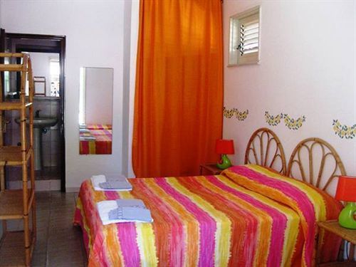 Villaggio Simenzaru Mongiove 外观 照片